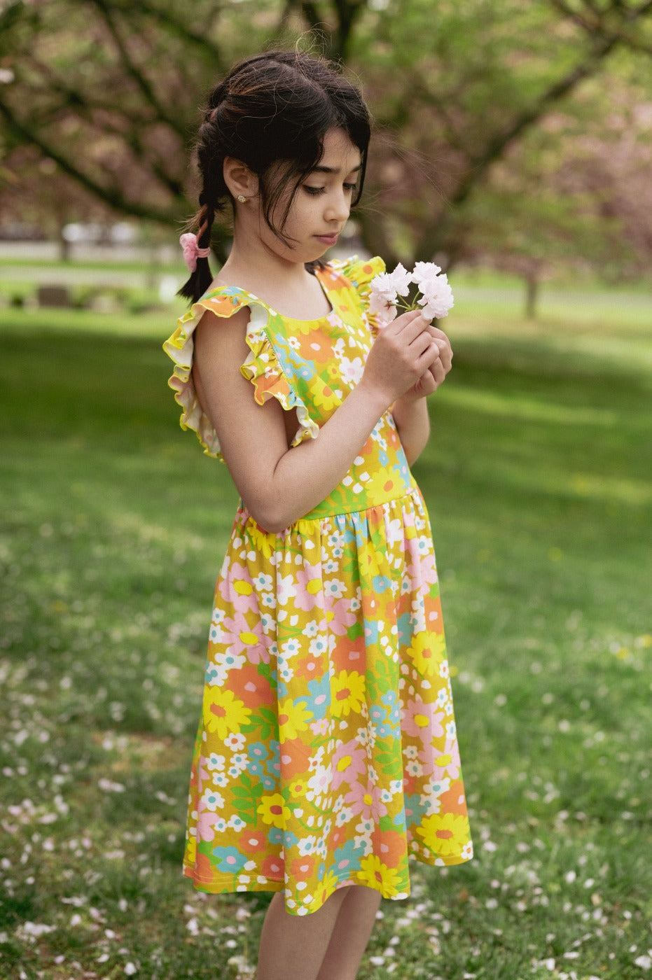 TORONTO Kids - Pinafore Dress - 3/12y - Paper Sewing Pattern – Ikatee  sewing patterns